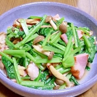 冷蔵庫にあるもので小松菜炒め